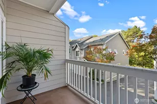 9700 Ravenna Ave NE, Seattle, WA 98115 - Photo 12