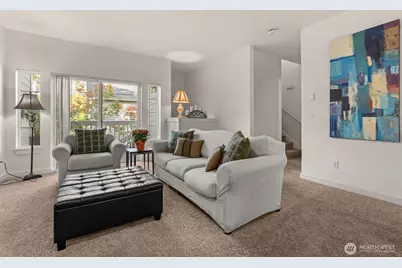 9700 Ravenna Avenue NE #11, Seattle, WA 98115 - Photo 4