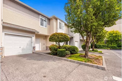 6832 20th Street E #4, Fife, WA 98424 - Photo 2