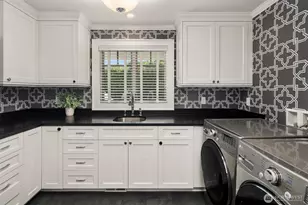 7623 NE 14th St, Medina, WA 98039 - Photo 18