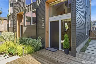 608 18th Ave E, Seattle, WA 98112 - Photo 2