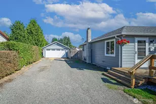1212 H St, Centralia, WA 98531 - Photo 4