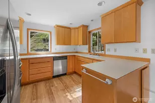 23930 100th Ave W, Edmonds, WA 98020 - Photo 8