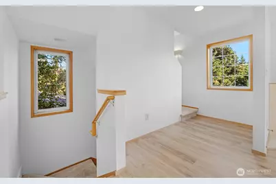 23930 100th Avenue W, Edmonds, WA 98020 - Photo 4