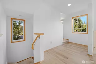 23930 100th Ave W, Edmonds, WA 98020 - Photo 4