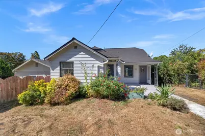 4721 21st Avenue SW, Seattle, WA 98106 - Photo 2