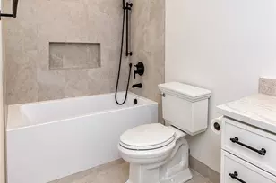 1403 31st Ave, Seattle, WA 98122 - Photo 28