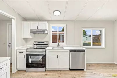 1635 West Side Highway #6, Kelso, WA 98626 - Photo 18
