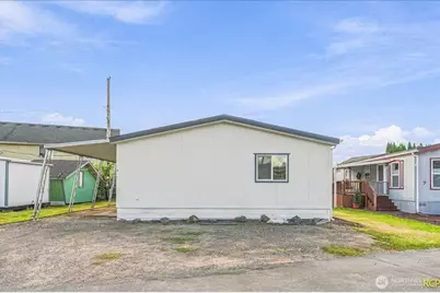 1635 West Side Highway #6, Kelso, WA 98626 - Photo 4