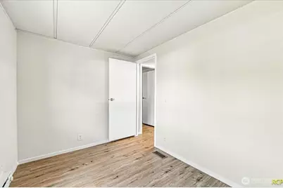 1635 West Side Highway #6, Kelso, WA 98626 - Photo 34