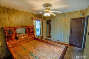 748 N 72nd St, Seattle, WA 98103 - Photo 12