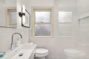 535 N 74th St, Seattle, WA 98103 - Photo 12