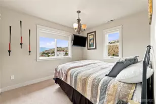 200 Crescent St, Chelan, WA 98816 - Photo 14