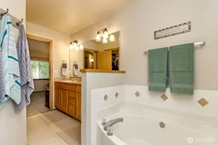 2701 19th St Pl SW, Puyallup, WA 98373 - Photo 30