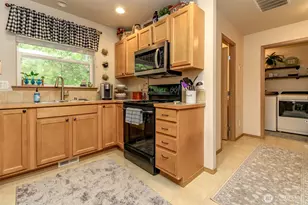2701 19th St Pl SW, Puyallup, WA 98373 - Photo 12