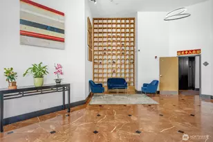 668 S Lane St, Seattle, WA 98104 - Photo 30