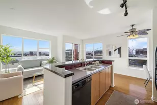 668 S Lane St, Seattle, WA 98104 - Photo 14