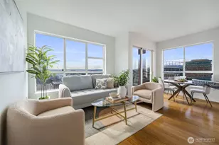 668 S Lane St, Seattle, WA 98104 - Photo 1