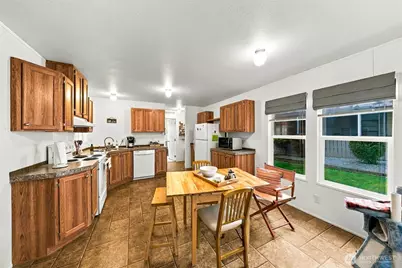 2500 S 370th Street #132, Federal Way, WA 98003 - Photo 8