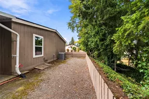 2500 S 370th St, Federal Way, WA 98003 - Photo 16