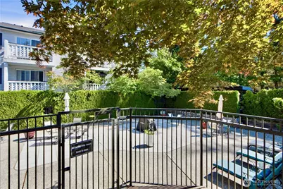 1003 156th Avenue NE #308, Bellevue, WA 98007 - Photo 22