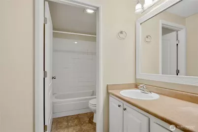 1003 156th Avenue NE #308, Bellevue, WA 98007 - Photo 14