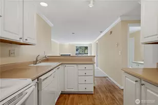 1003 156th Ave NE, Bellevue, WA 98007 - Photo 8