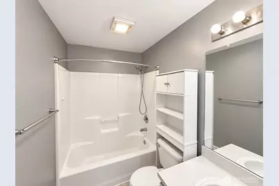 485 SW Bayshore Drive #C102, Oak Harbor, WA 98277 - Photo 14