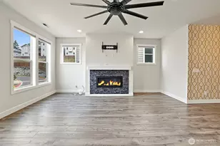 8478 28th St Ct E, Edgewood, WA 98371 - Photo 14