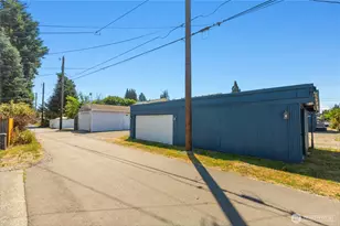 2205 Columbia Ave, Everett, WA 98203 - Photo 22