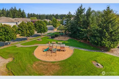 6522 W Crest View Loop SE, Snoqualmie, WA 98065 - Photo 28