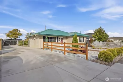 1442 W Lee Street, Moses Lake, WA 98837 - Photo 2