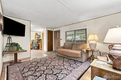 319 Laird Place, Burlington, WA 98233 - Photo 8