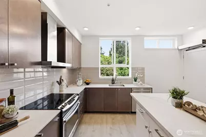 1498 NW 75th Street, Seattle, WA 98117 - Photo 14
