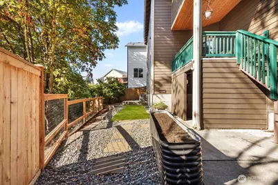 1701 Queen Ct NE, Renton, WA 98056 - Photo 22