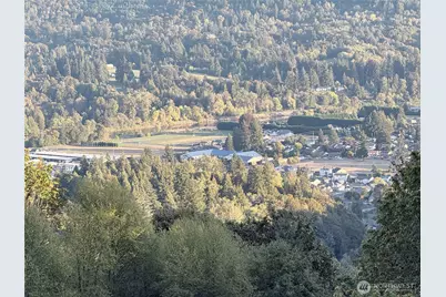 430 Sommerset Road, Woodland, WA 98967 - Photo 2