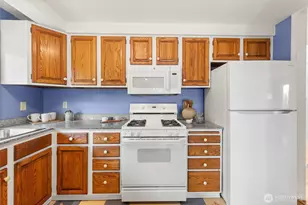 10514 SW 110th St, Vashon, WA 98070 - Photo 10
