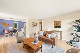 10514 SW 110th St, Vashon, WA 98070 - Photo 12