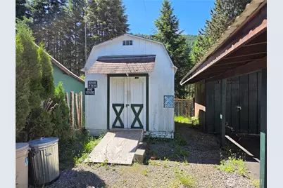 801 Division Avenue, Morton, WA 98356 - Photo 28