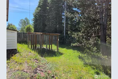 801 Division Avenue, Morton, WA 98356 - Photo 22