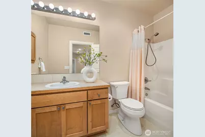 4617 229th Place SE, Sammamish, WA 98075 - Photo 34