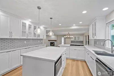 19506 134th Avenue SE, Renton, WA 98058 - Photo 8