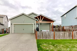 1909 195th St Ct E, Spanaway, WA 98387 - Photo 32