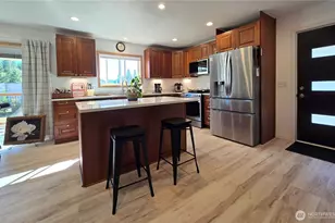 851 Thomas St, Forks, WA 98331 - Photo 6