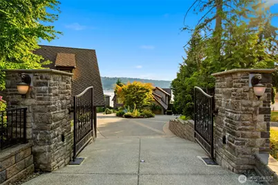 2845 E Lake Sammamish Parkway SE, Sammamish, WA 98075 - Photo 32