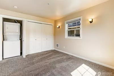690 32nd Street #B301, Bellingham, WA 98225 - Photo 16