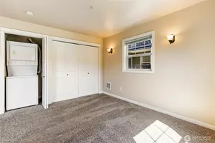 690 32nd St, Bellingham, WA 98225 - Photo 16