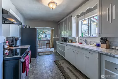4011 S Wright Avenue, Tacoma, WA 98409 - Photo 14