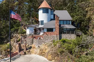 4385 Wildwood Ln, Anacortes, WA 98221 - Photo 2