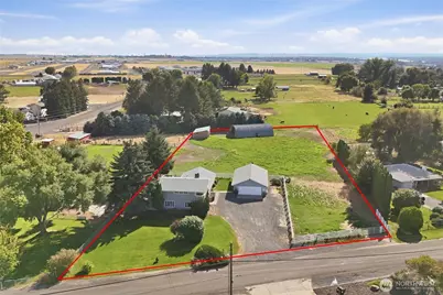 4537 Dunn Street NE, Moses Lake, WA 98837 - Photo 2